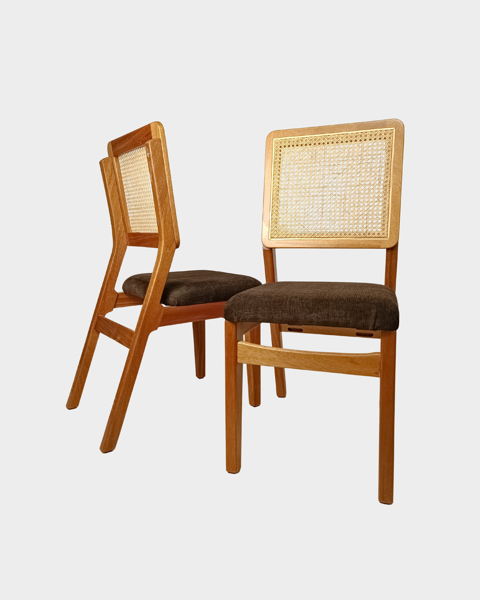 Dining chair