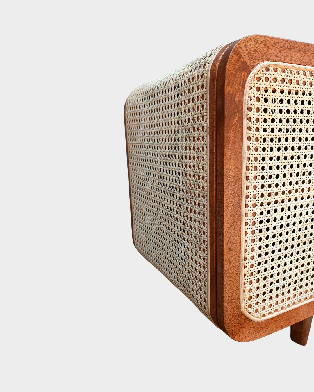 Tango TV unit