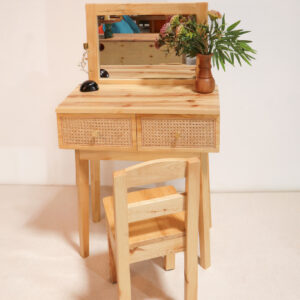 kids’ dresser with mirror