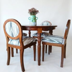 tigoni dining set